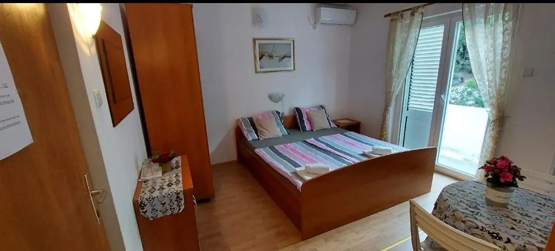 Milijana Apartments Rab Rab Town 0*,