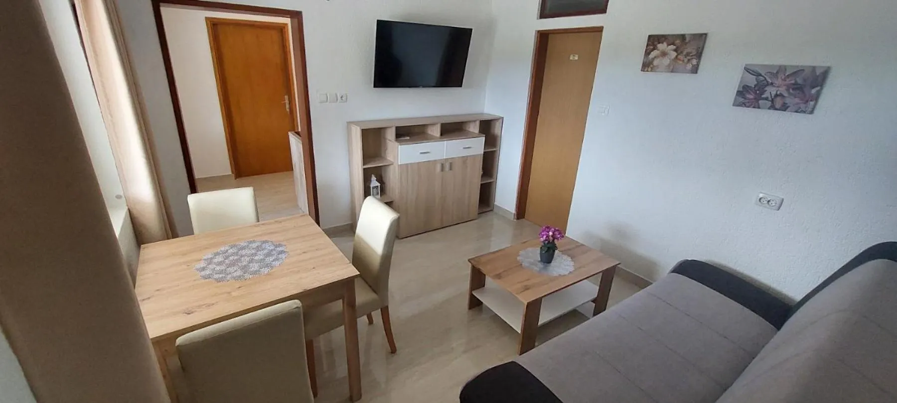 Milijana Apartments Rab Rab Town