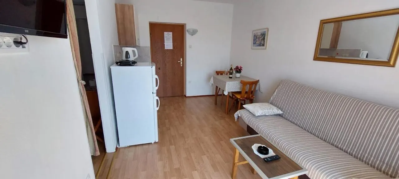 Milijana Apartments Rab Rab Town Kroatien