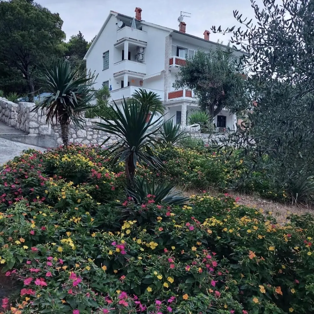 Milijana Apartments Rab Rab Town